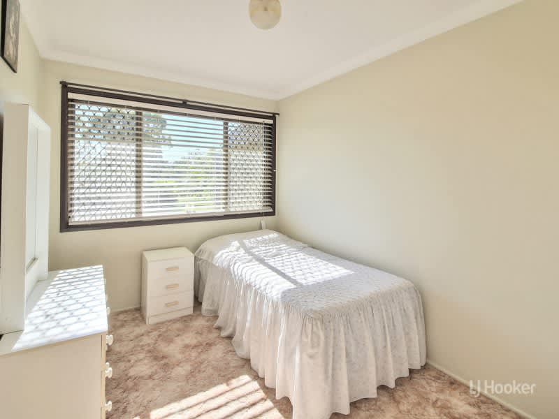 Real Estate Algester 0475