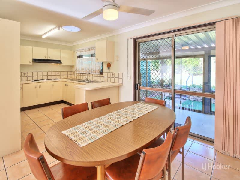 Real Estate Algester 0478