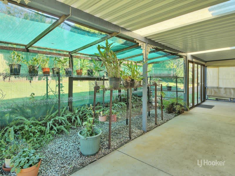 Real Estate Algester 0482