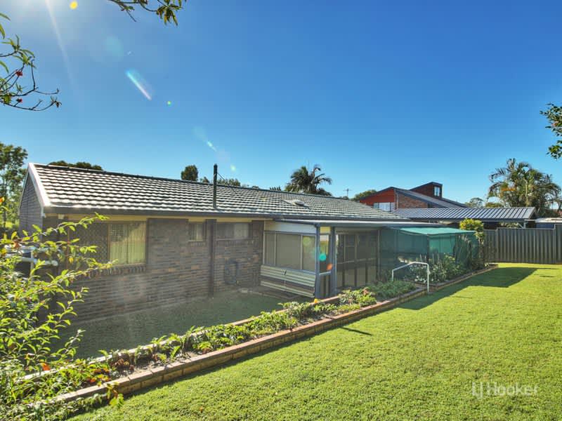 Real Estate Algester 0483