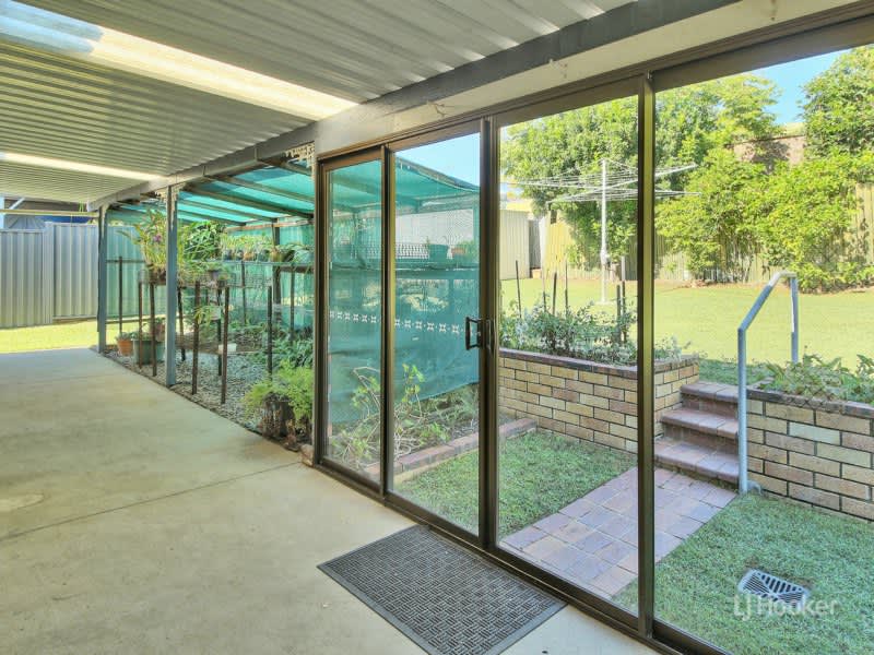 Real Estate Algester 0484