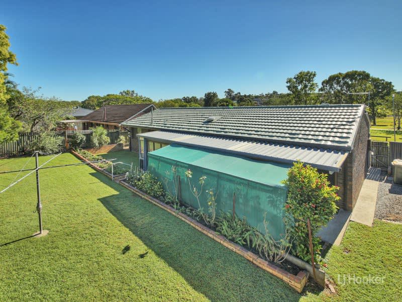 Real Estate Algester 0485