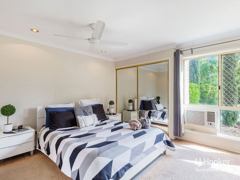 Real Estate Algester 0161