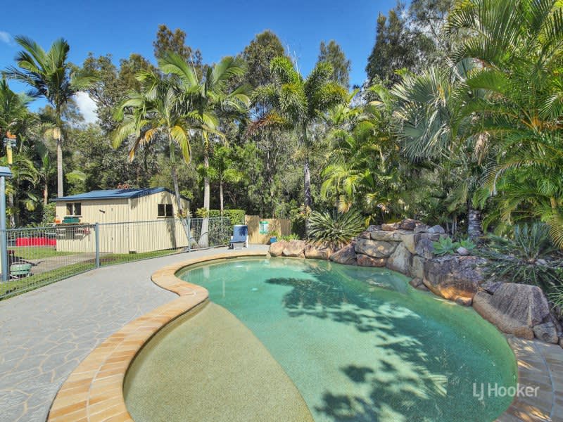 Real Estate Algester 0573